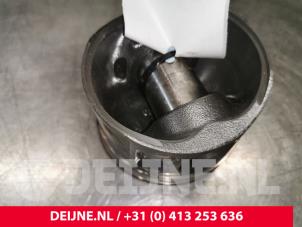 Begagnade Kolv Ford Transit Pris € 84,70 Inklusive moms erbjuds av van Deijne Onderdelen Uden B.V.