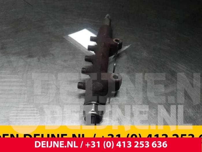 Bränsleinsprutningsmunstycke från en Ford Transit 2.2 TDCi 16V 2007