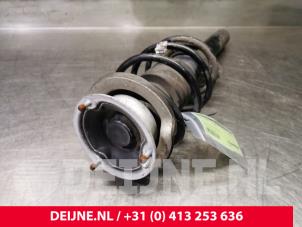 Gebruikte Mac Phersonpoot rechts-voor Ford Galaxy (WGR) Prijs € 50,00 Margeregeling aangeboden door van Deijne Onderdelen Uden B.V.