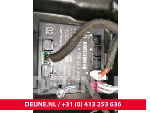 Gebruikte Ruitmechaniek 4Deurs rechts-achter Mercedes GLE (W166) 250d 2.0 Prijs € 175,00 Margeregeling aangeboden door van Deijne Onderdelen Uden B.V.