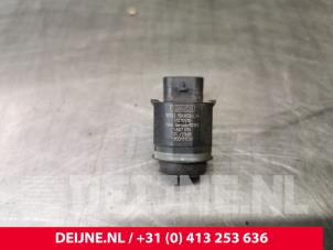 Gebruikte Sensor PDC Volvo V70 (BW) 2.4 D5 20V 205 Prijs € 25,00 Margeregeling aangeboden door van Deijne Onderdelen Uden B.V.
