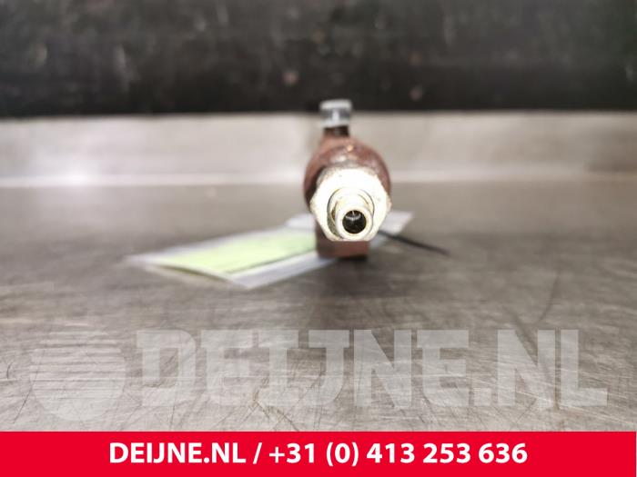 Bränsleinsprutningsmunstycke från en Ford Transit 2008