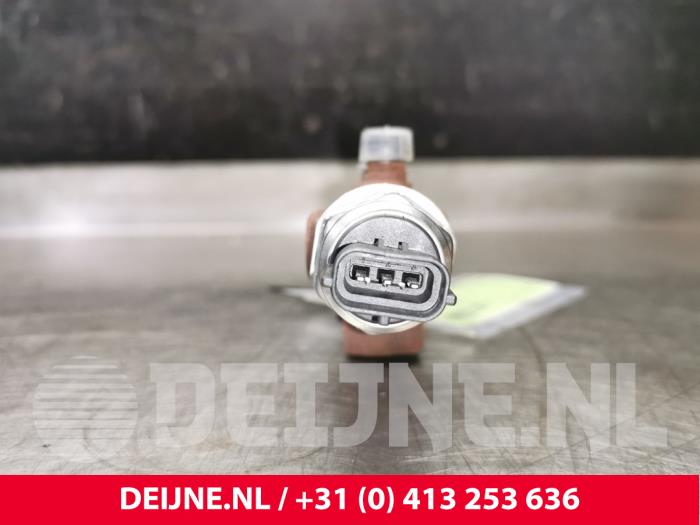 Bränsleinsprutningsmunstycke från en Ford Transit 2008