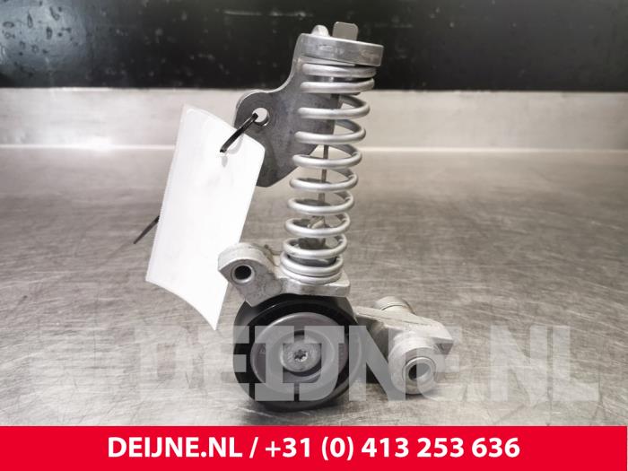 Drivremspännare från en Volvo XC90 2019