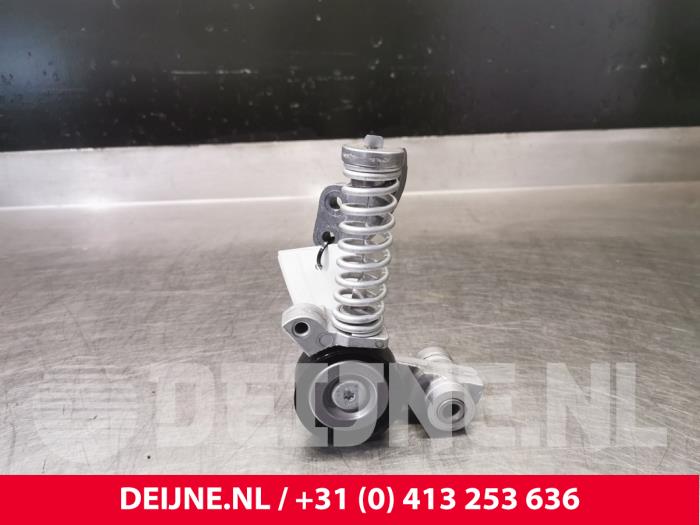 Drivremspännare från en Volvo XC40 2020