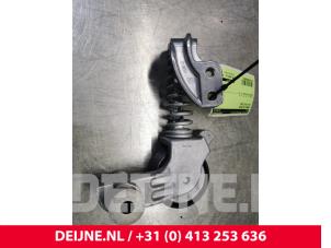 Begagnade Drivremspännare Volvo XC40 Pris € 35,00 Marginaltabell erbjuds av van Deijne Onderdelen Uden B.V.