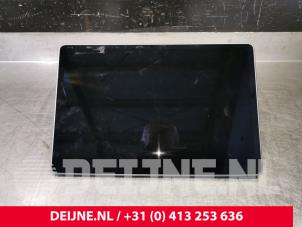 Używane Wyswietlacz jednostki multimedialnej Tesla Model 3 Long Range AWD 75 kWh Cena € 786,50 Z VAT oferowane przez van Deijne Onderdelen Uden B.V.