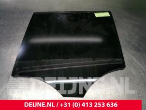 Gebruikte Portierruit 4Deurs links-achter Mercedes GLE (W166) 250d 2.0 Prijs € 125,00 Margeregeling aangeboden door van Deijne Onderdelen Uden B.V.