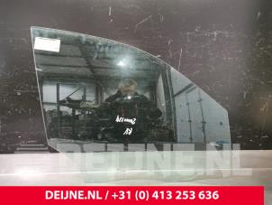 Gebruikte Portierruit 4Deurs rechts-voor Mercedes GLE (W166) 250d 2.0 Prijs € 100,00 Margeregeling aangeboden door van Deijne Onderdelen Uden B.V.