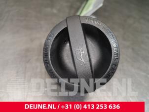 Używane Rurka wlewu oleju Volvo V70 (BW) 2.0 D3 20V Cena € 20,00 Procedura marży oferowane przez van Deijne Onderdelen Uden B.V.