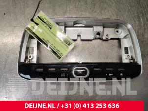 Gebruikte Alarmlicht Schakelaar Fiat Punto Evo (199) 1.2 Euro 4 Prijs € 30,00 Margeregeling aangeboden door van Deijne Onderdelen Uden B.V.