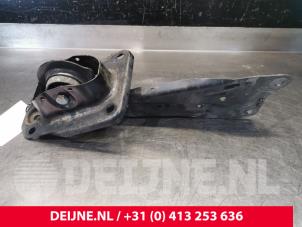 Begagnade Bakre undre gaffelben, vänster Audi A3 Sportback (8VA/8VF) 2.0 TDI 16V Quattro Pris € 30,00 Marginaltabell erbjuds av van Deijne Onderdelen Uden B.V.