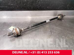 Begagnade Drivaxel, höger bak Volvo XC60 II (UZ) 2.0 T5 16V AWD Pris € 175,00 Marginaltabell erbjuds av van Deijne Onderdelen Uden B.V.