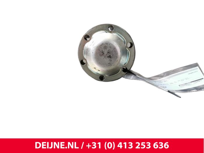 Drivaxel, vänster bak från en Audi A6 Avant (C7) 2.8 V6 24V FSI Quattro 2012