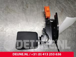 Gebruikte Veiligheidsgordel Insteek rechts-achter Polestar Polestar 2 78kWh Long Range Dual Motor Prijs € 48,40 Inclusief btw aangeboden door van Deijne Onderdelen Uden B.V.