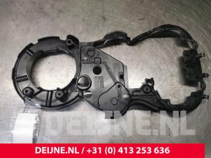 Gebruikte Distributiedeksel Volvo XC90 II 2.0 T8 16V Twin Engine AWD Prijs € 35,00 Margeregeling aangeboden door van Deijne Onderdelen Uden B.V.