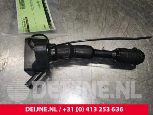 Gebruikte Bobine Volvo XC90 II 2.0 T8 16V Twin Engine AWD Prijs € 50,00 Margeregeling aangeboden door van Deijne Onderdelen Uden B.V.