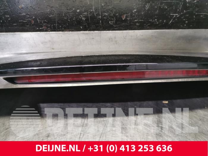 Spoiler, baklucka från en Mercedes-Benz A (177.0) 1.3 A-180 Turbo 16V 2020