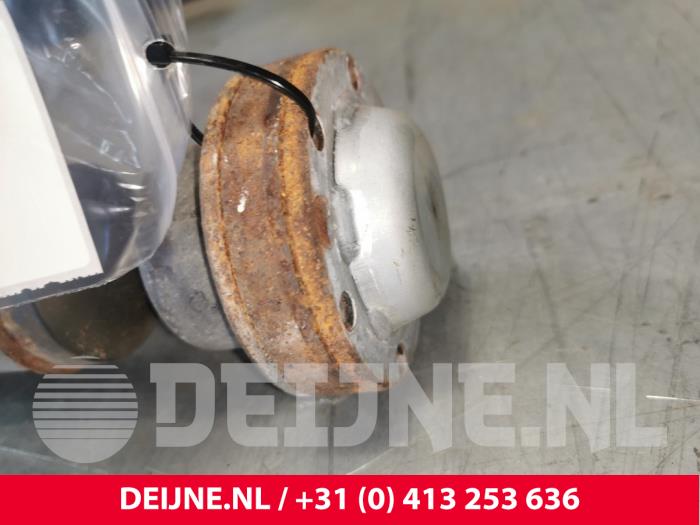 Mellanaxel från en Volvo XC70 (SZ) XC70 2.4 T 20V 2002