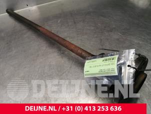 Begagnade Drivaxel, vänster bak Iveco Daily Pris € 181,50 Inklusive moms erbjuds av van Deijne Onderdelen Uden B.V.