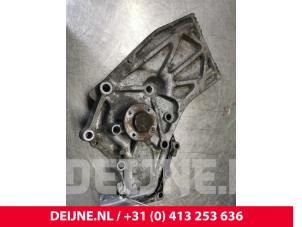 Begagnade Vattenpump Renault Master Pris € 36,30 Inklusive moms erbjuds av van Deijne Onderdelen Uden B.V.