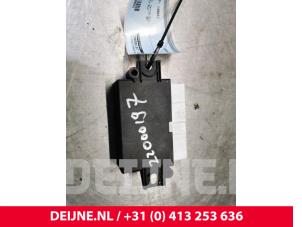 Gebruikte PDC Module Volkswagen Crafter (SY) 2.0 TDI FWD Prijs € 60,50 Inclusief btw aangeboden door van Deijne Onderdelen Uden B.V.