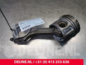 Begagnade Kolv Ford Transit Pris € 211,75 Inklusive moms erbjuds av van Deijne Onderdelen Uden B.V.