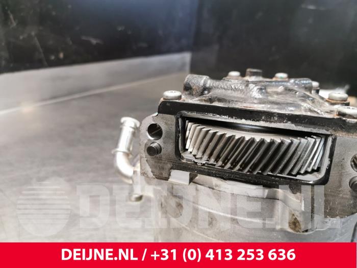 Hybriddrivenhet från en Volvo XC40 (XZ) 1.5 T5 Plug-in Hybrid 16V 2021