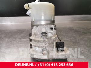 Gebruikte Servopomp Volvo V60 I (FW/GW) 2.4 D6 20V Plug-in Hybrid AWD Prijs € 175,00 Margeregeling aangeboden door van Deijne Onderdelen Uden B.V.