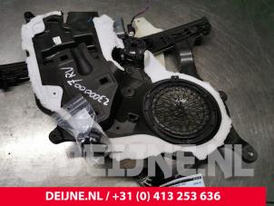 Begagnade Fönstermekanism, 2-dörrars, höger fram Opel Combo Cargo 1.5 CDTI 75 Pris € 102,85 Inklusive moms erbjuds av van Deijne Onderdelen Uden B.V.