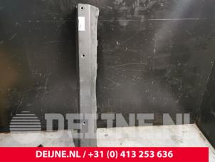 Begagnade Bakre stötfångare Volkswagen Crafter 2.0 TDI Pris € 90,75 Inklusive moms erbjuds av van Deijne Onderdelen Uden B.V.