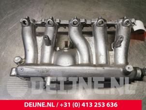 Begagnade Insugsrör Volvo XC70 (SZ) XC70 2.4 T 20V Pris € 50,00 Marginaltabell erbjuds av van Deijne Onderdelen Uden B.V.