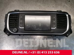 Gebruikte Display Multi Media regelunit Toyota ProAce Electric Worker Prijs € 332,75 Inclusief btw aangeboden door van Deijne Onderdelen Uden B.V.