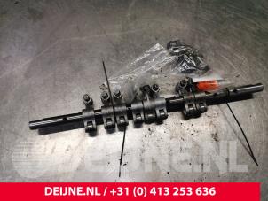 Begagnade Kamaxel Renault Trafic Pris € 84,70 Inklusive moms erbjuds av van Deijne Onderdelen Uden B.V.