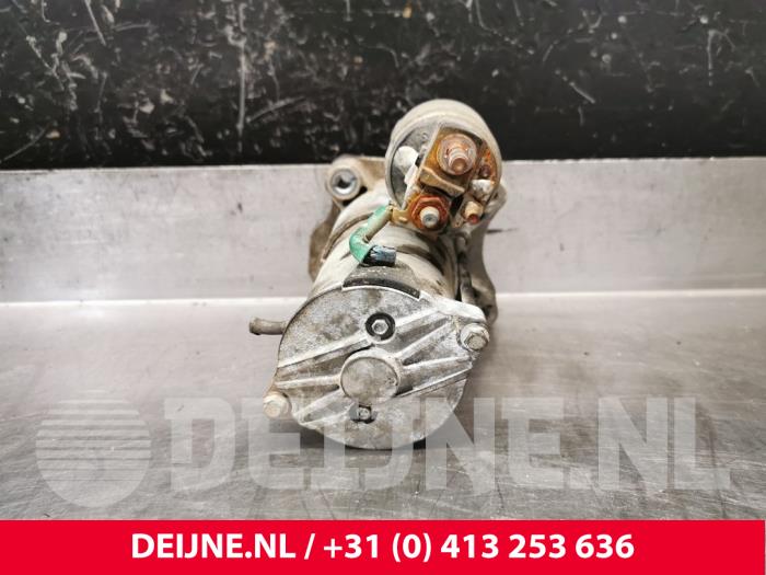 Startmotor van een Ford Transit Connect (PJ2) 1.5 EcoBlue 2020
