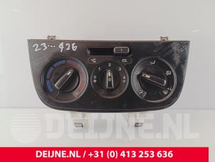 Gebruikte Kachel Bedieningspaneel Peugeot Bipper (AA) 1.3 HDI Prijs € 60,50 Inclusief btw aangeboden door van Deijne Onderdelen Uden B.V.