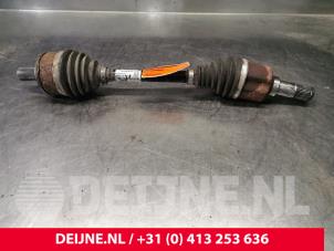 Używane Os napedowa lewy przód Volvo V60 II (ZW) 2.0 D4 16V Cena € 275,00 Procedura marży oferowane przez van Deijne Onderdelen Uden B.V.