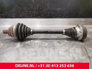 Używane Os napedowa lewy przód Volkswagen Caddy III (2KA,2KH,2CA,2CH) 2.0 Ecofuel Cena € 96,80 Z VAT oferowane przez van Deijne Onderdelen Uden B.V.