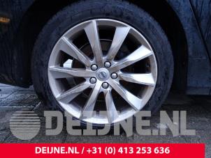 Begagnade Hjuluppsättning Volvo S90 II 2.0 T4 16V Pris € 700,00 Marginaltabell erbjuds av van Deijne Onderdelen Uden B.V.