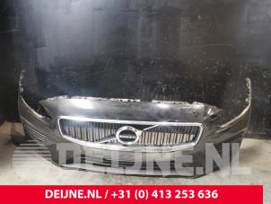 Begagnade Främre stötfångare Volvo V60 II (ZW) 2.0 D3 16V Pris € 1.500,00 Marginaltabell erbjuds av van Deijne Onderdelen Uden B.V.