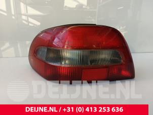 Begagnade Baklykta, vänster Volvo C70 (NK) 2.5 Turbo LPT 20V Pris € 35,00 Marginaltabell erbjuds av van Deijne Onderdelen Uden B.V.