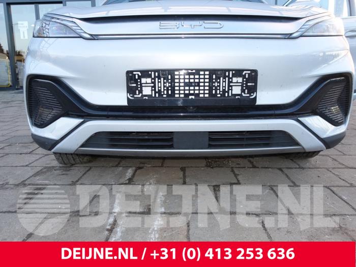 Front (komplett) från en BYD Atto 3 60kWh 2023