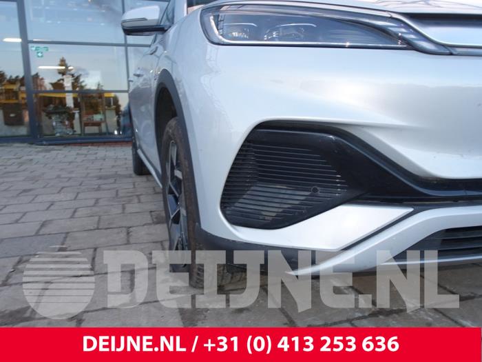 Front (komplett) från en BYD Atto 3 60kWh 2023