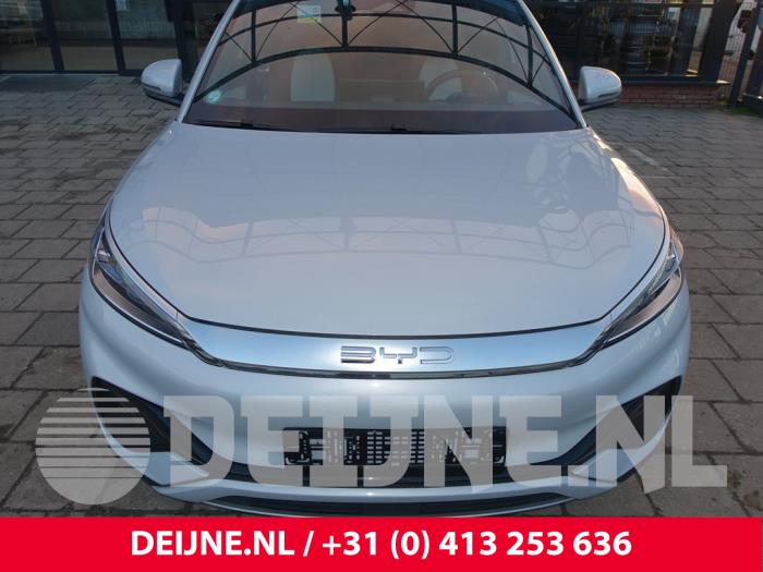 Front (komplett) från en BYD Atto 3 60kWh 2023