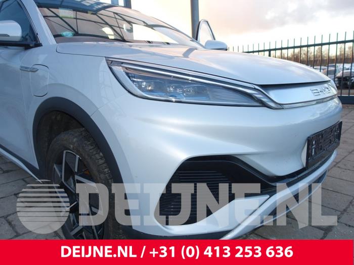 Front (komplett) från en BYD Atto 3 60kWh 2023