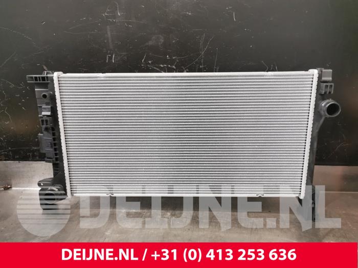 Kylare från en Volvo V60 2022