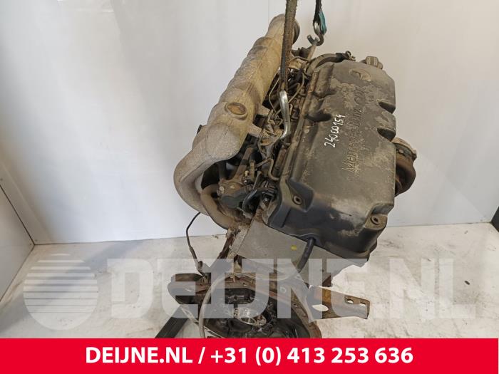 Motor från en Mercedes-Benz Sprinter 4/5t (904/905) 416 CDI 20V 2001