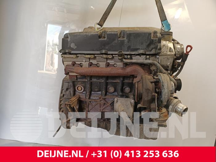 Motor från en Mercedes-Benz Sprinter 4/5t (904/905) 416 CDI 20V 2001