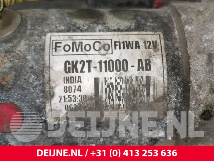 Startmotor van een Ford Transit Custom 2.0 TDCi 16V Eco Blue 130 2018