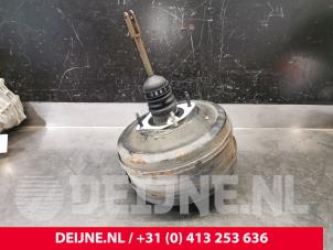 Begagnade Bromsservo Mercedes Sprinter 2t (901/902) 211 CDI 16V Pris € 42,35 Inklusive moms erbjuds av van Deijne Onderdelen Uden B.V.